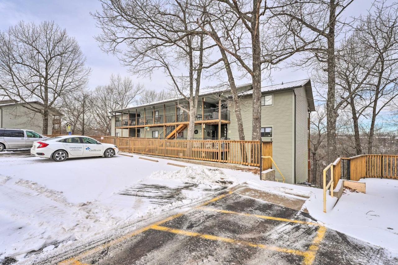 Inviting Branson West Condo With Pool Access Extérieur photo