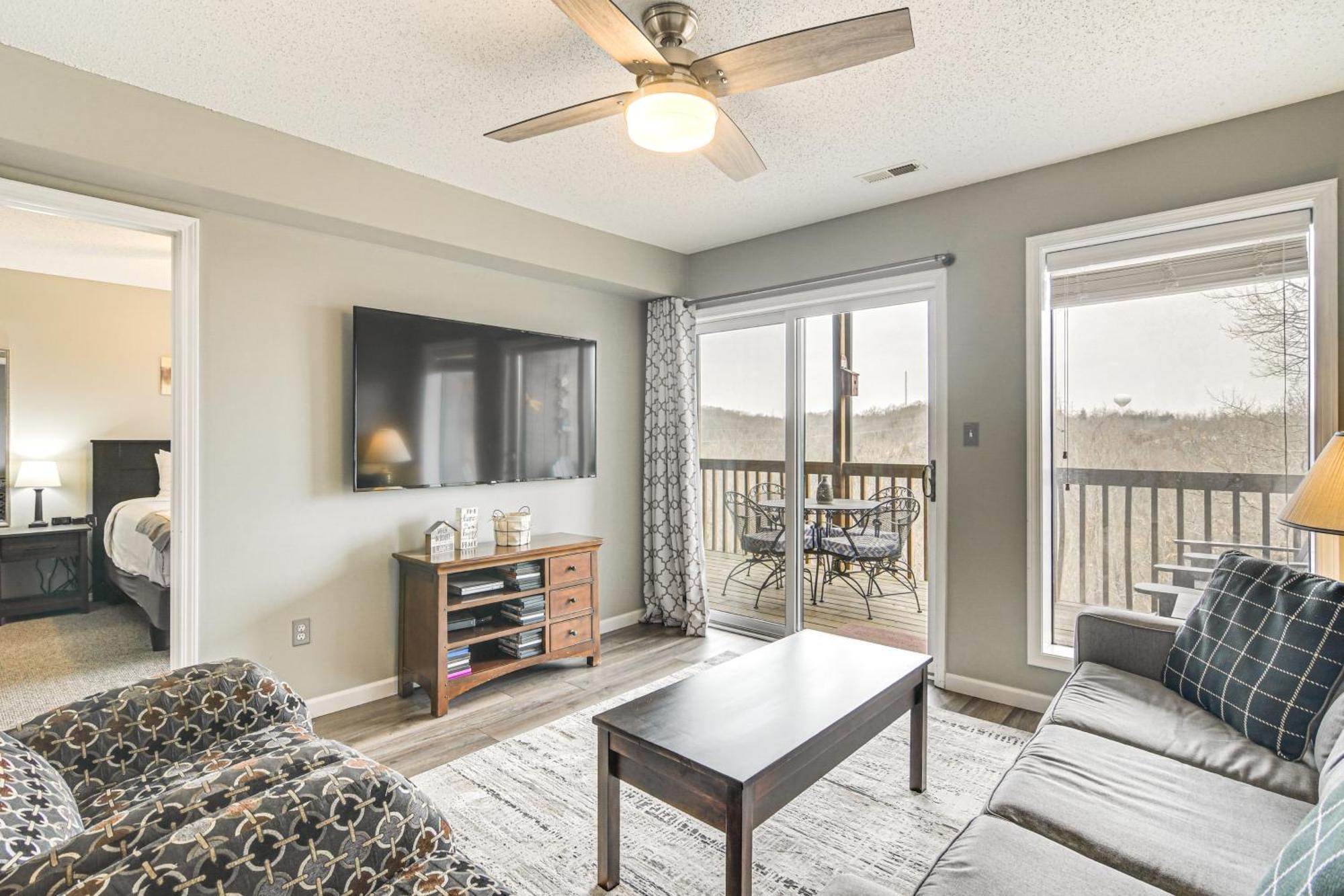 Inviting Branson West Condo With Pool Access Extérieur photo